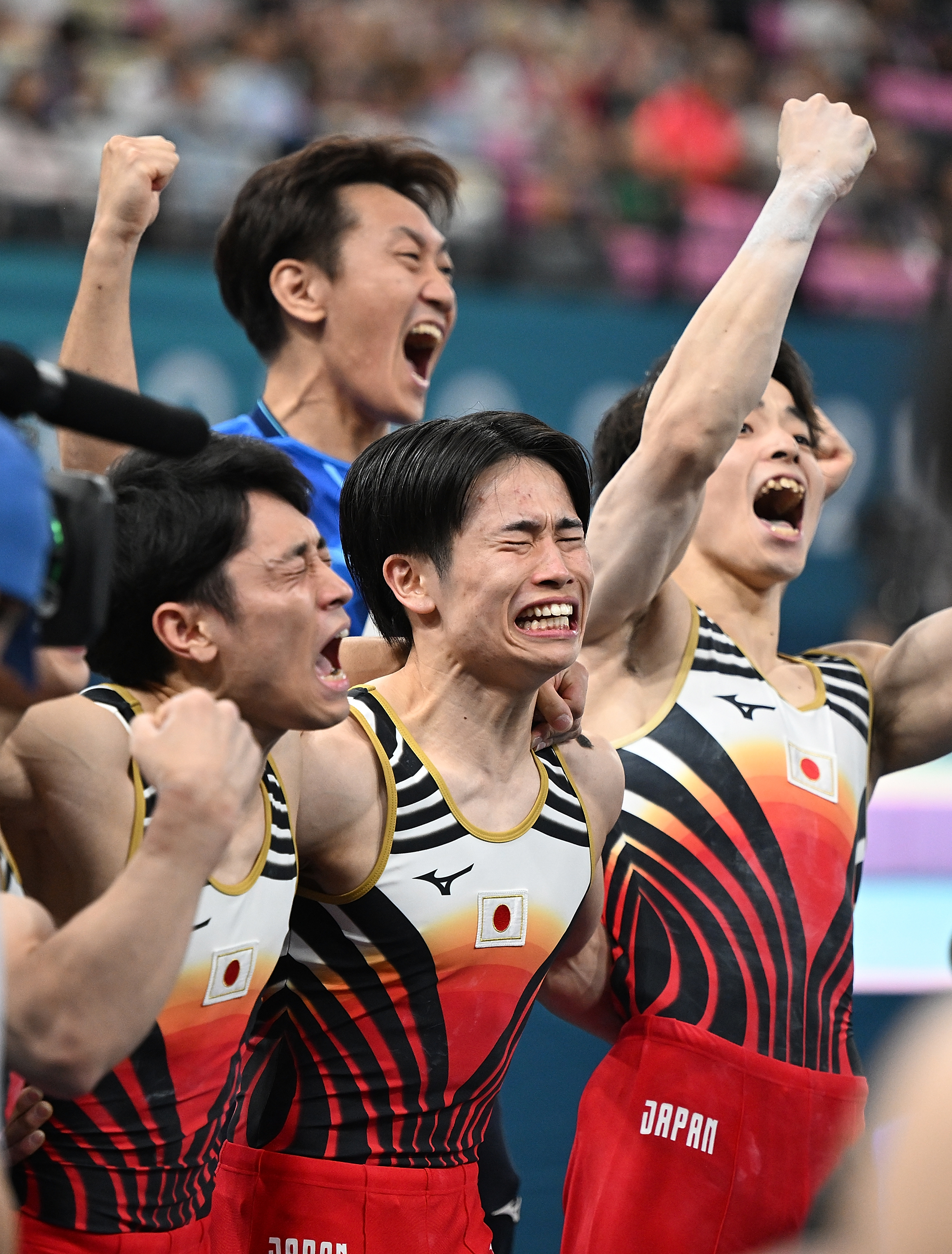 关于东京体操赛场绽放光芒运动员表现抢眼的信息