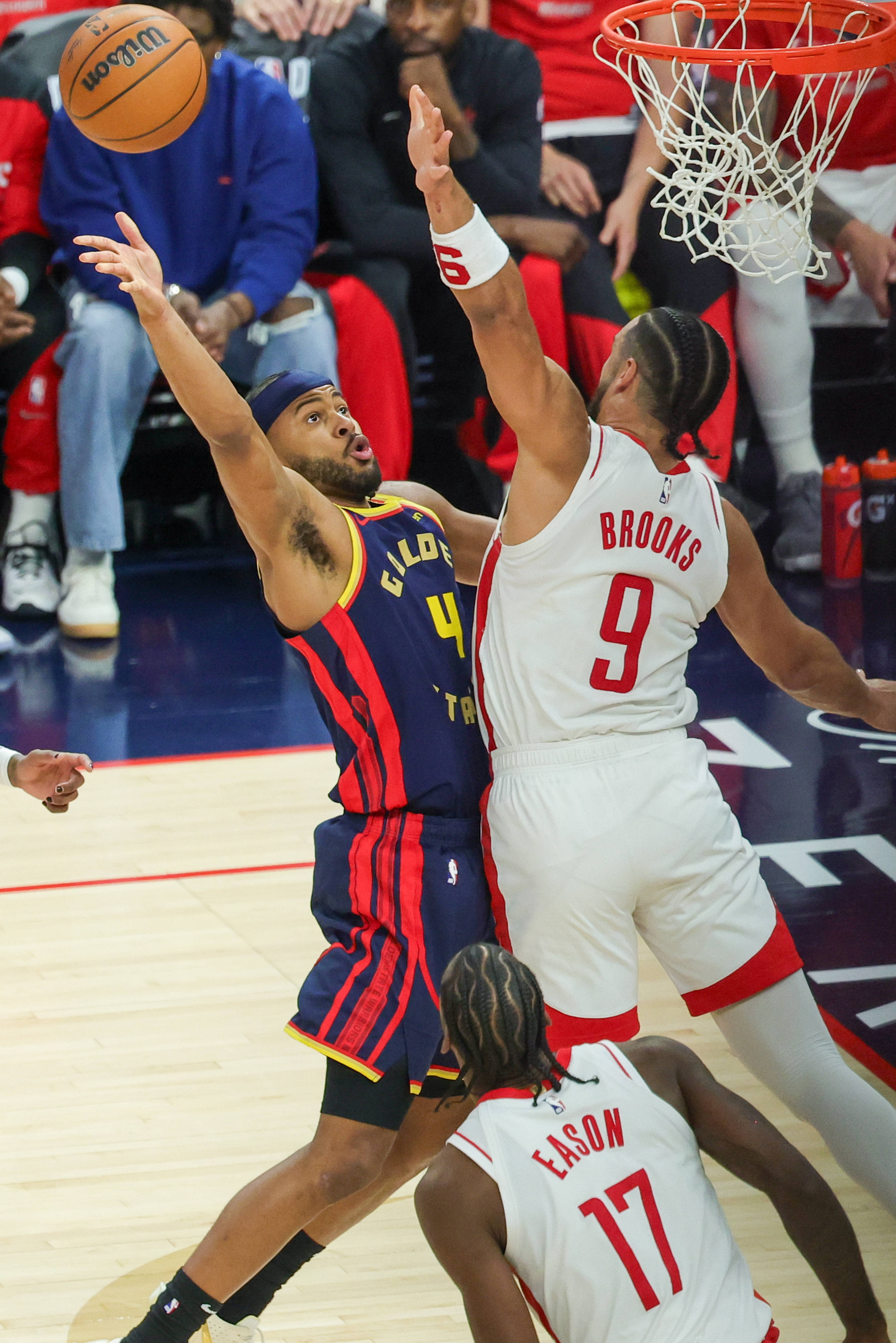 热火战胜篮网，迎来季后赛