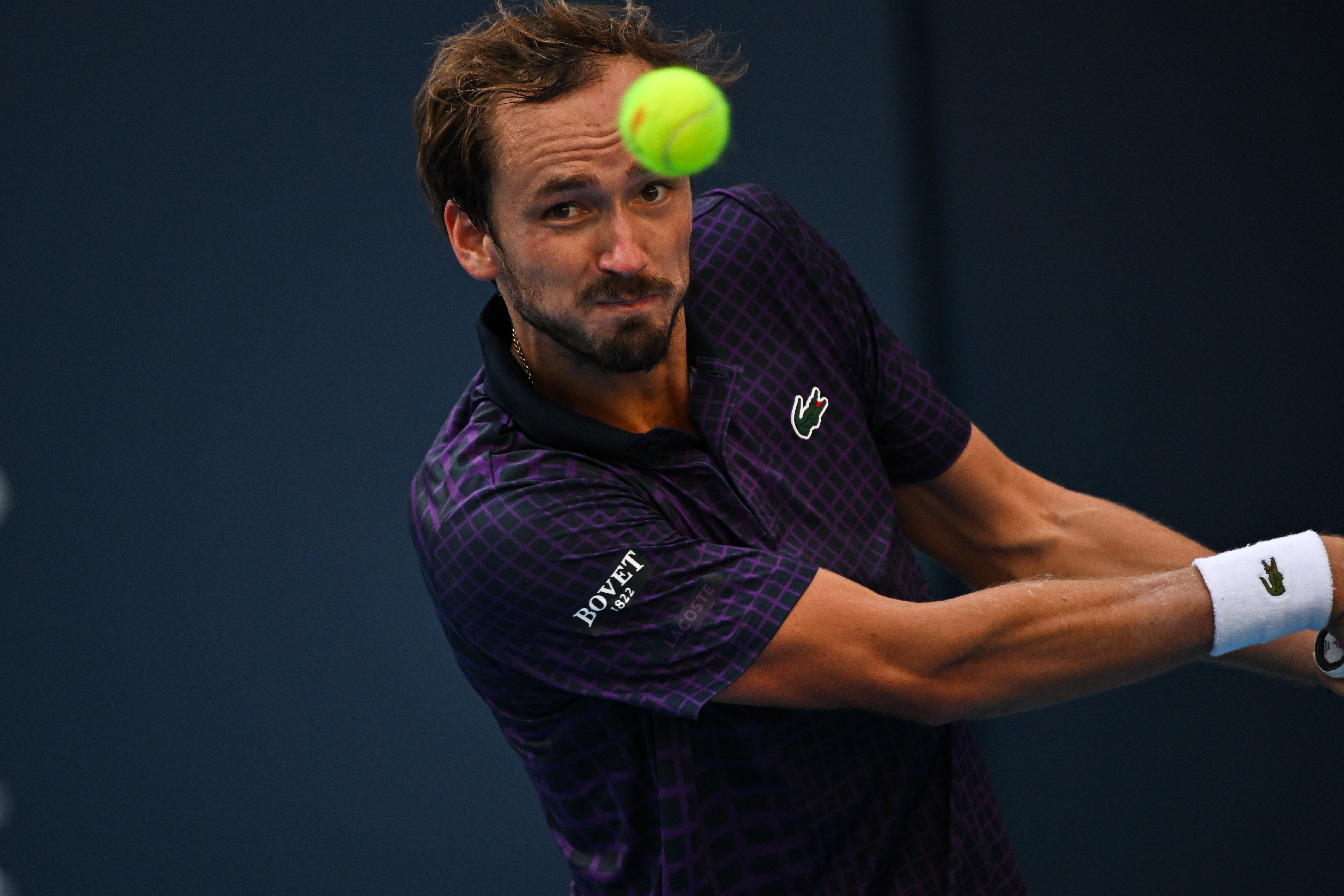 关于美国网球队翻盘欧洲网球队，梅德韦杰夫惊艳世界的信息